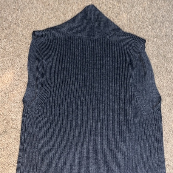 Wilfred Aritzia Dunkirk Merino Wool Long Sweater Vest Duster Ashen Grey Small - Picture 8 of 10